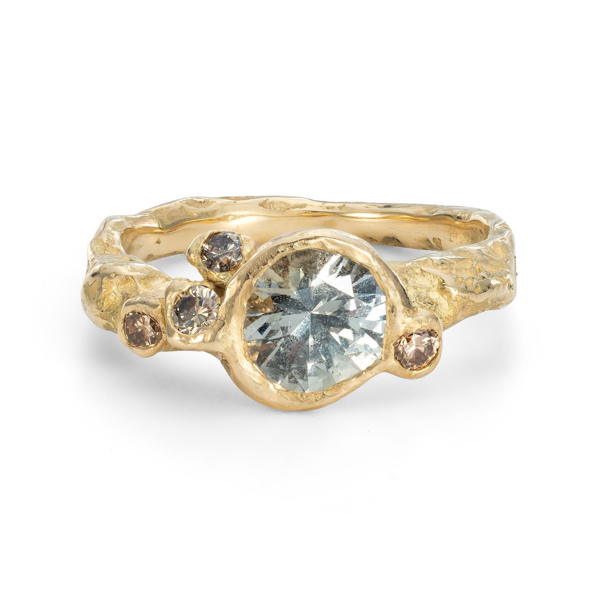 Tide Pool Ring with Umba sapphire